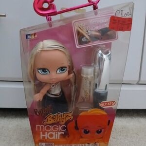 Bratz Babyz Magic Hair Cloe Blonde Doll - Pink Accessories